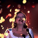 エブリバディ・フェイマス! 作品